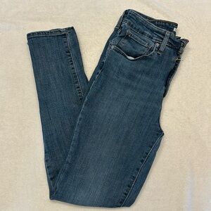 Levi’s 721 High Rise Skinny Size 30